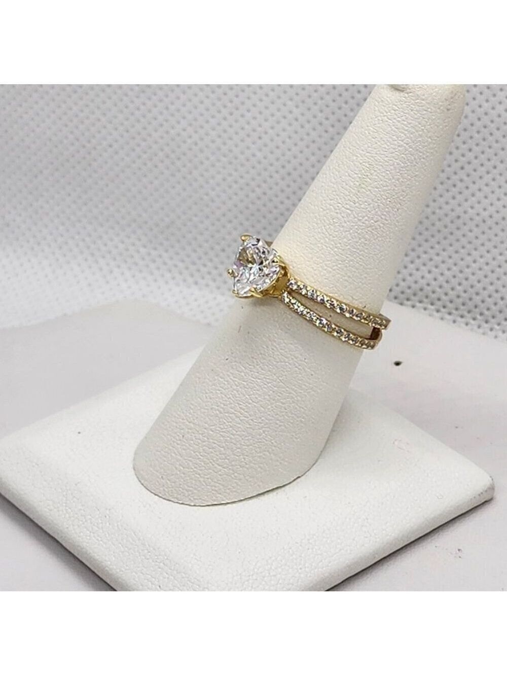 Brand New Sterling Silver 925 Heart Ring